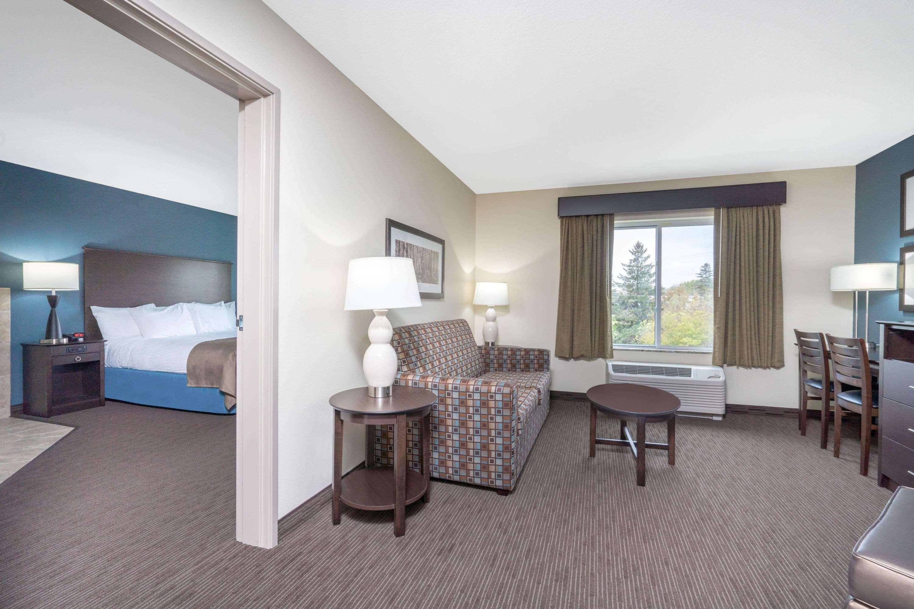 Americinn By Wyndham Hotel