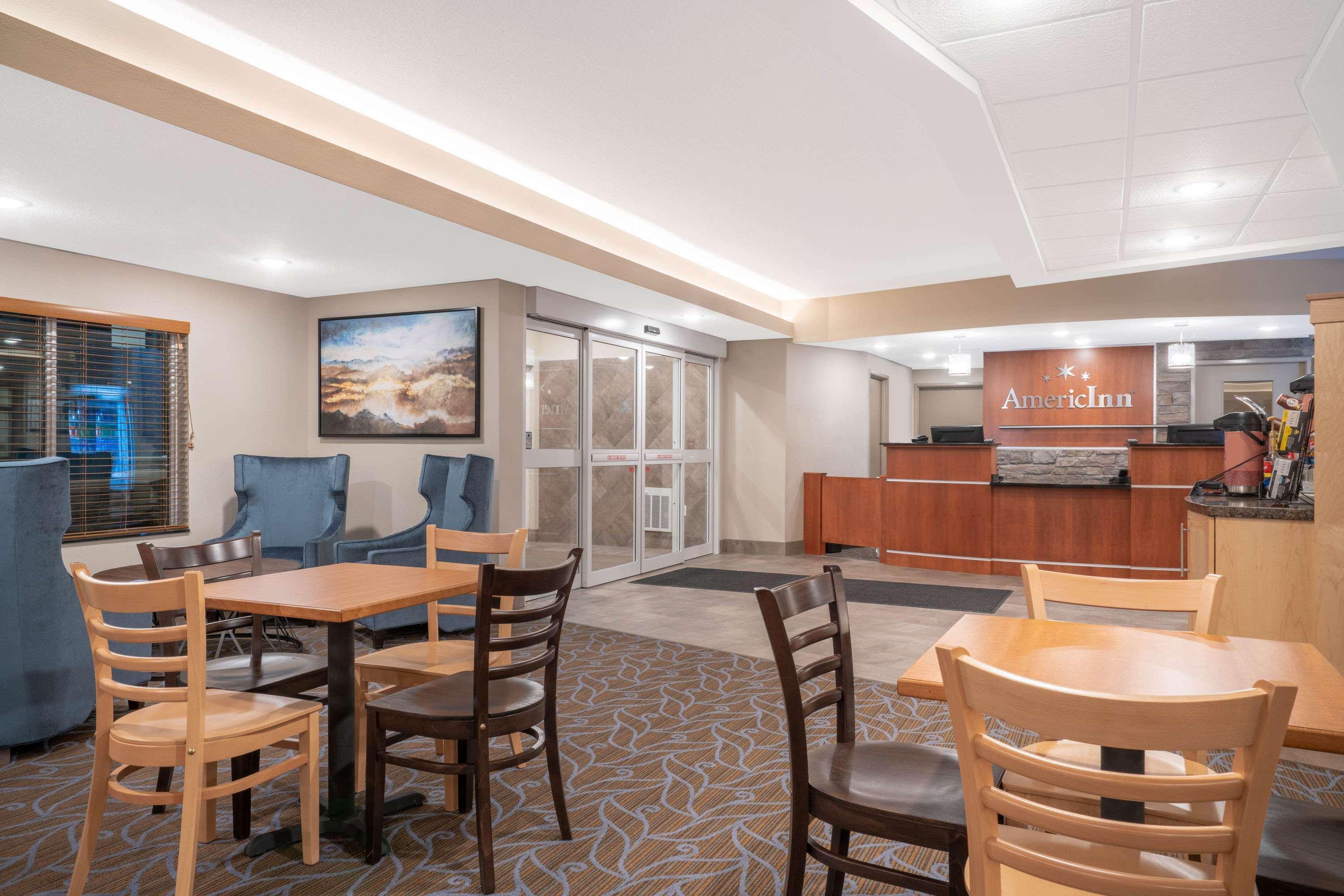 Americinn By Wyndham Hotel Windom